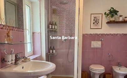 bagno con scritta
